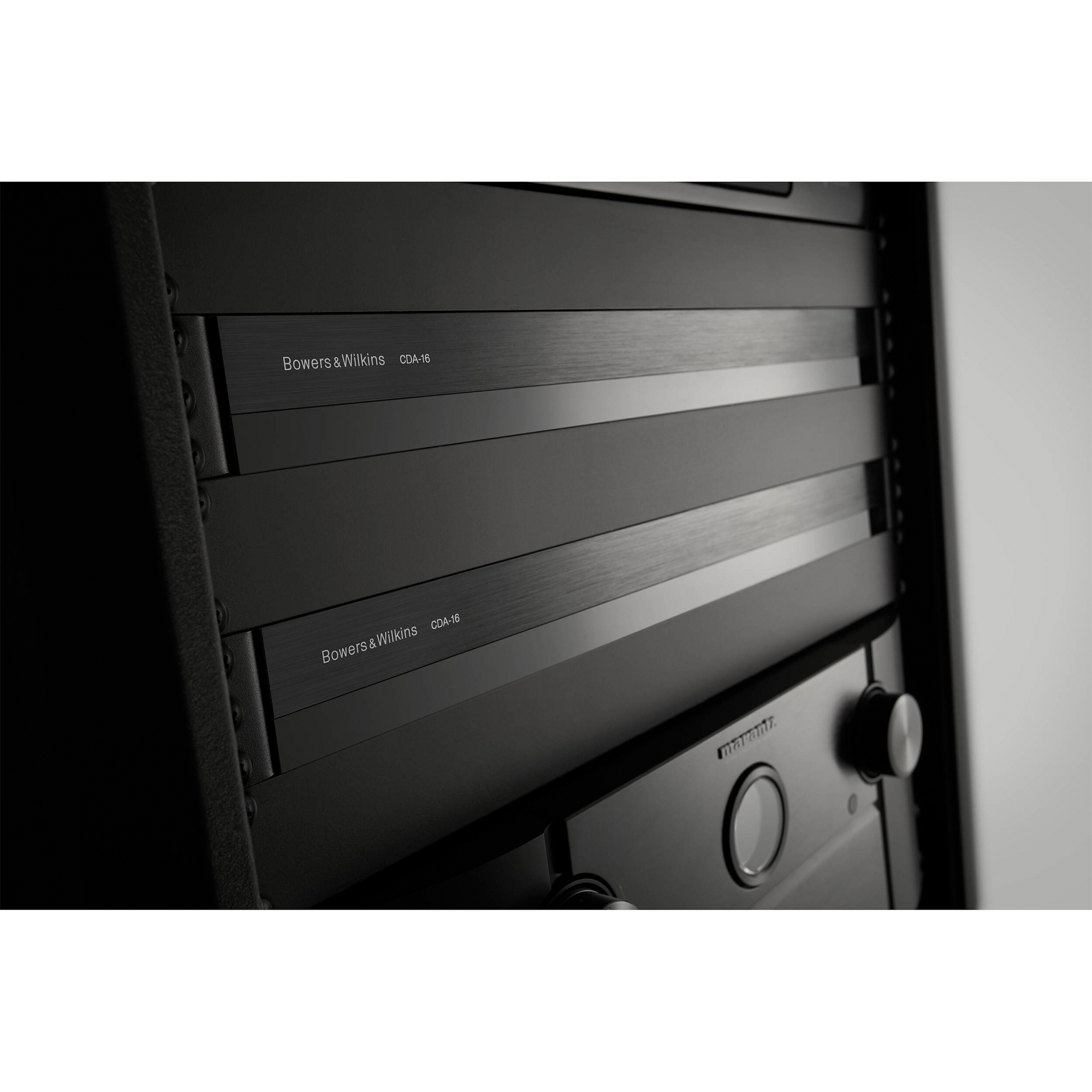 Bowers & Wilkins CDA-16 16-Channel 8 Zone Distribution Amplifier