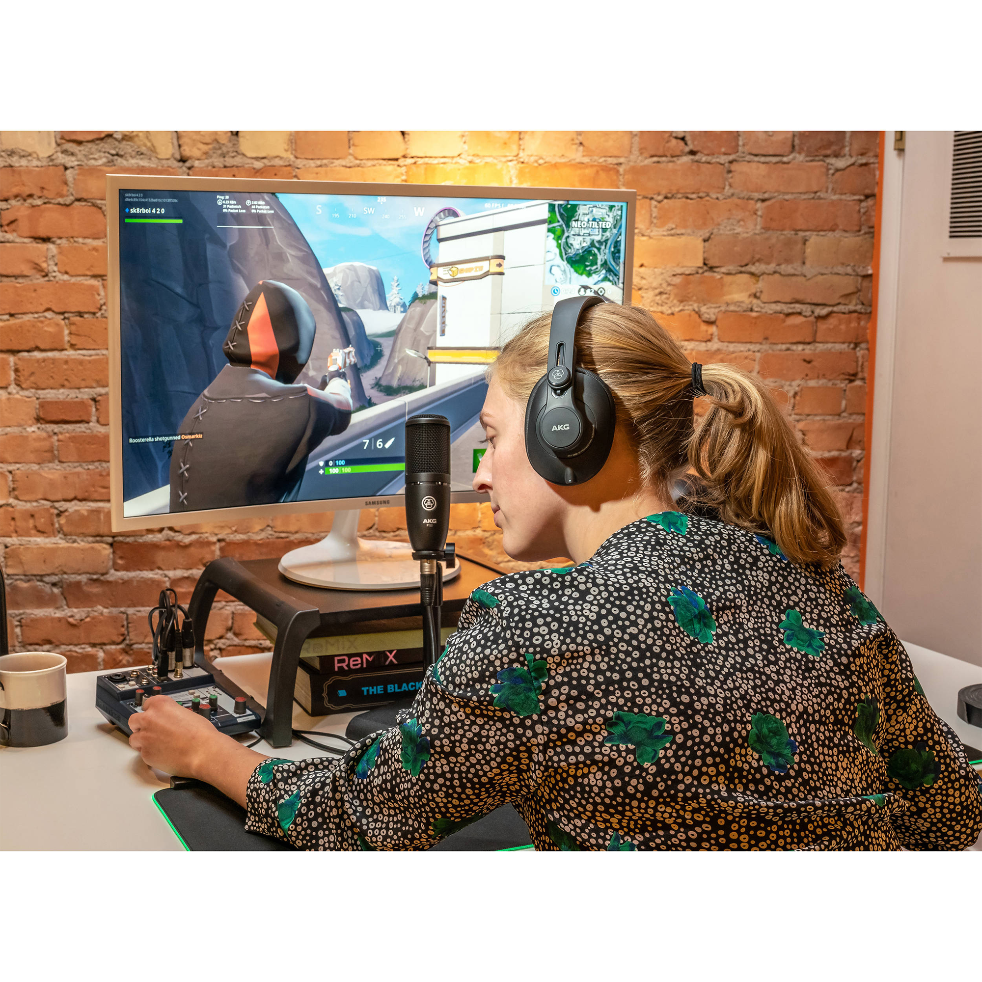 AKG K361-BT Professional Bluetooth Closed-Back Studio Headphones