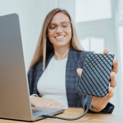 Verbatim Store 'n' Go Mini Diamond 512GB USB 3.2 Portable SSD