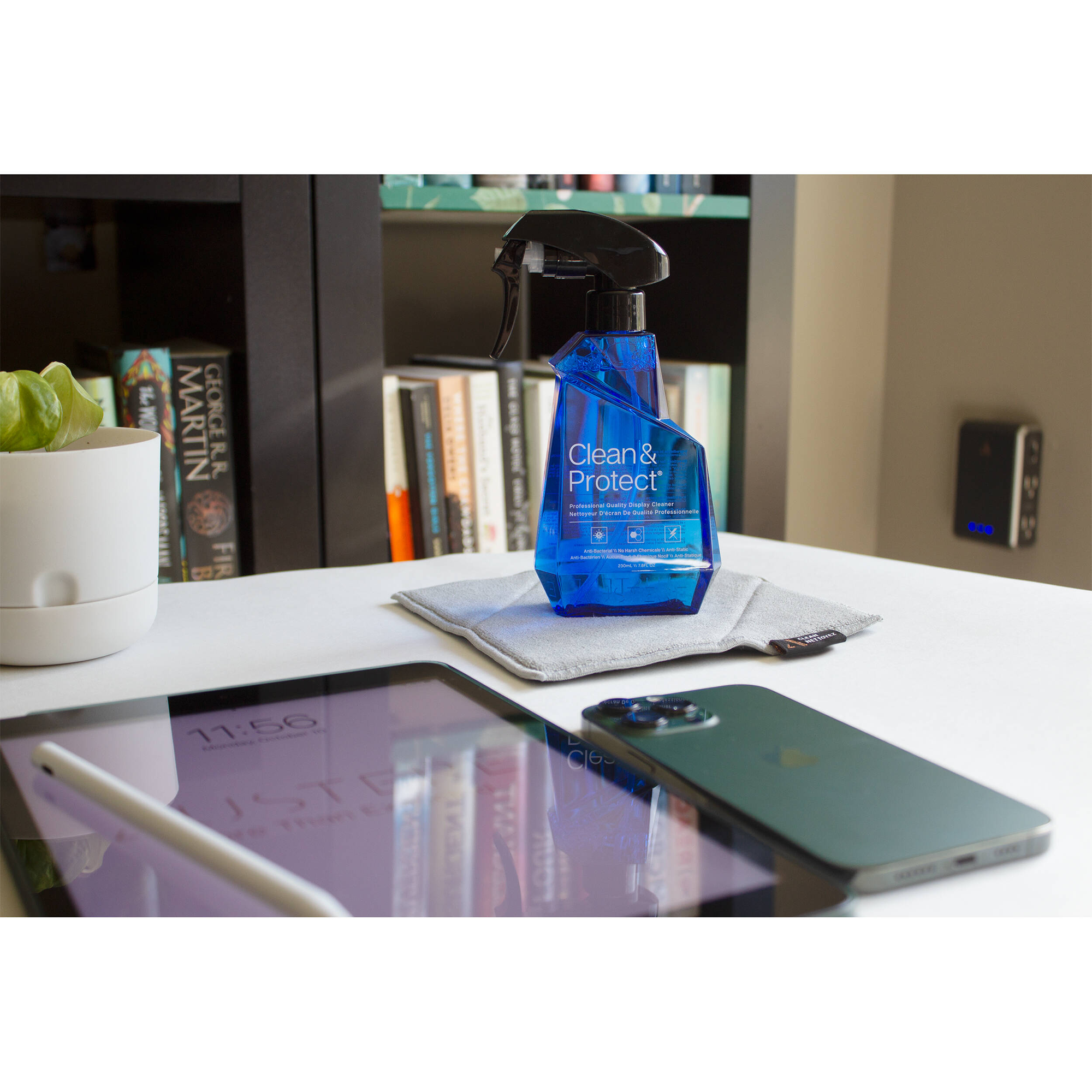 Austere V Series Clean & Protect Display Cleaner