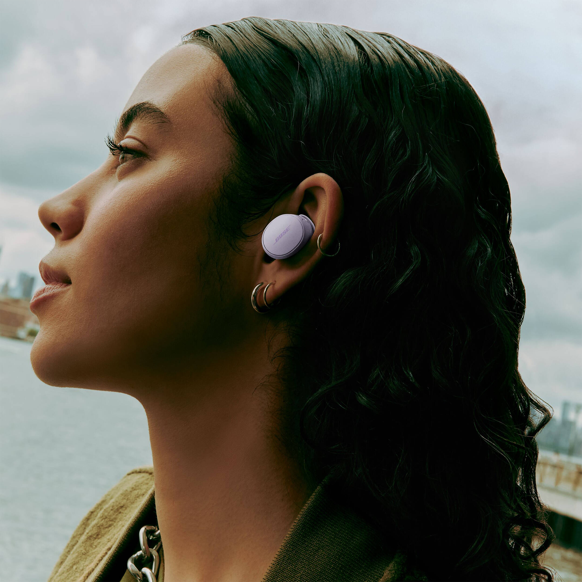 Bose QuietComfort Earbuds True Wireless Bluetooth In-Ear Headphones with Noise Cancellation (Chilled Lilac)