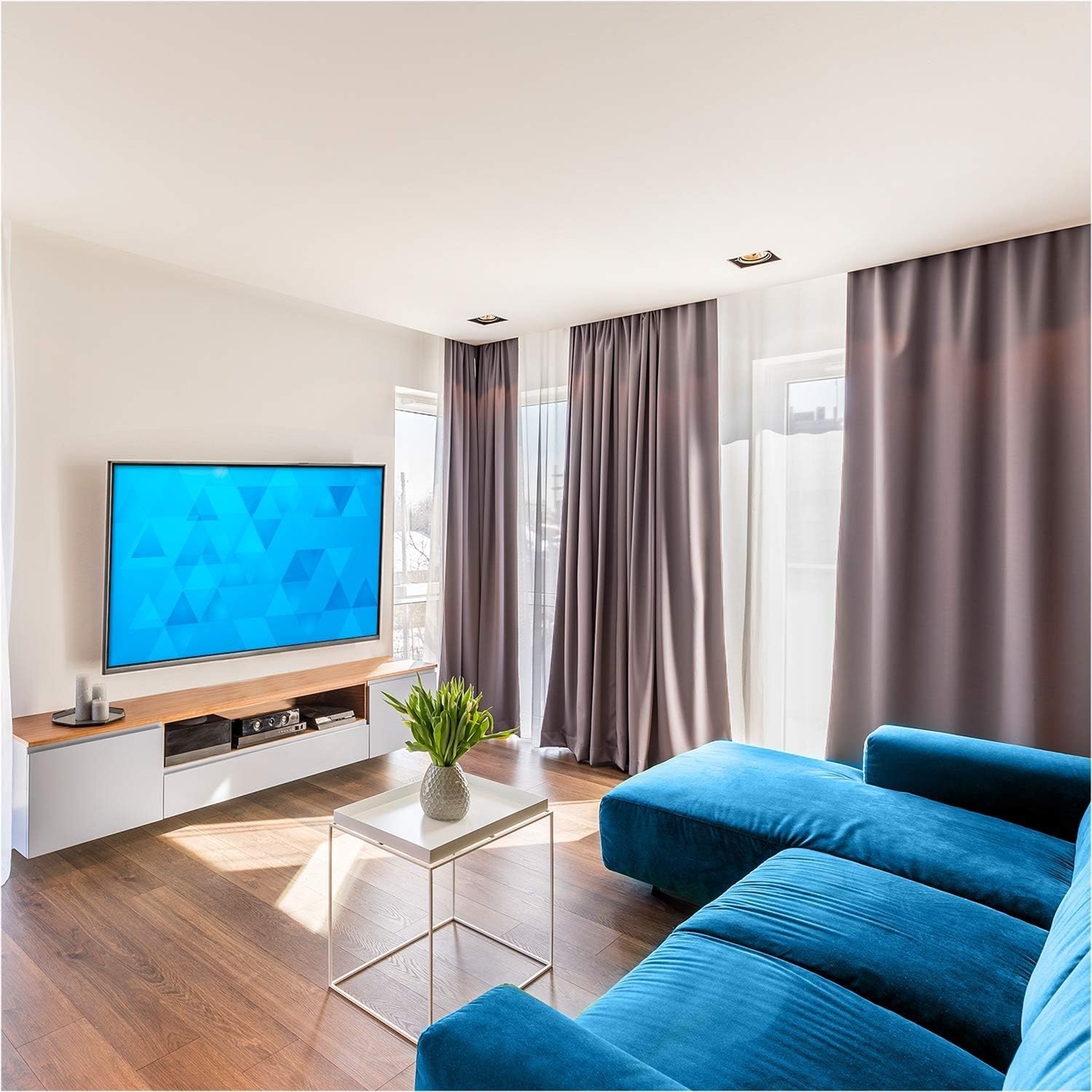 Mount-It! MI-1121L Tilting Wall Mount for 37 to 100" TVs